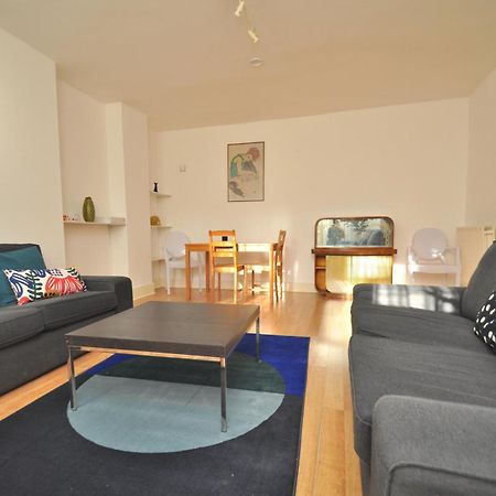 Апартаменты Large Garden Flat In The Heart Of Islington Лондон Экстерьер фото